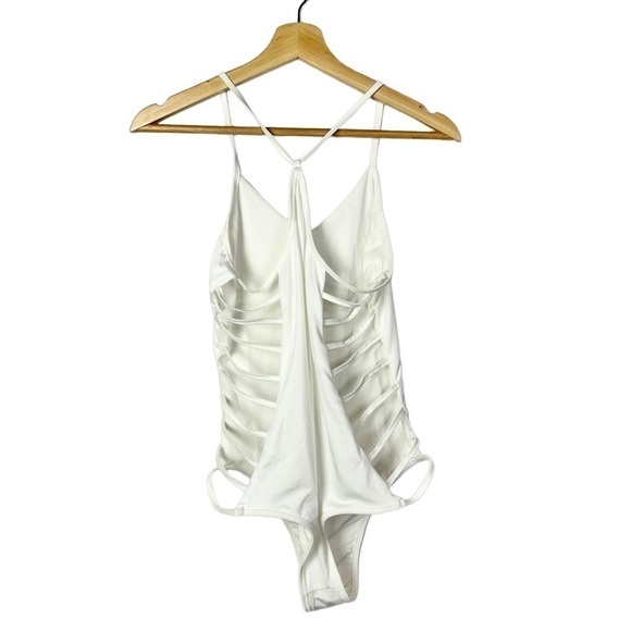 Boutique White Cut Out Side Cheeky One Piece Swimsuit M - Picture 2 of 3